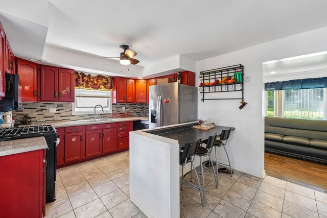 3021 Enterprise Park Avenue, South Chicago Heights, IL 60411