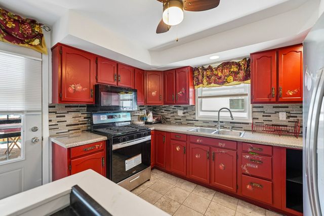3021 Enterprise Park Avenue, South Chicago Heights, IL 60411