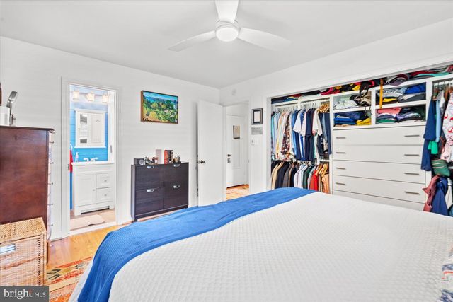 809 E TIMBER BRANCH PKWY, Alexandria, VA 22302