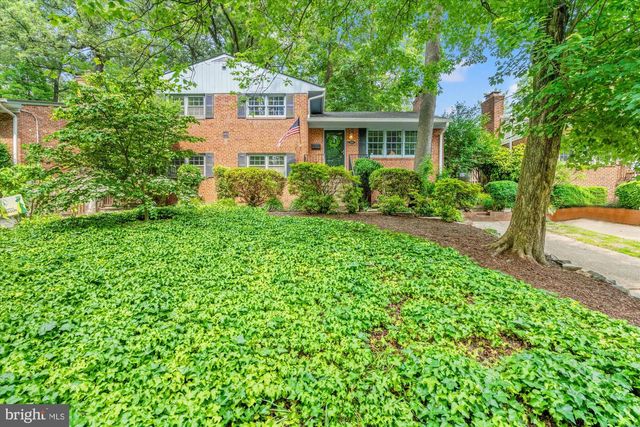 809 E TIMBER BRANCH PKWY, Alexandria, VA 22302