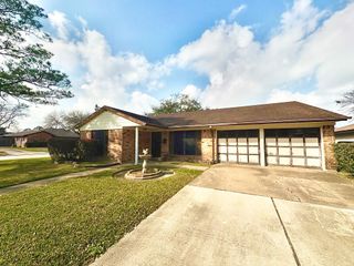 10303 Sageplum Drive, Houston, TX 77089