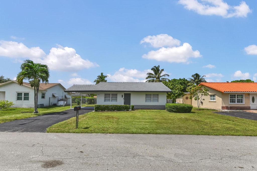 9705 NW 70th Court, Tamarac, FL 33321