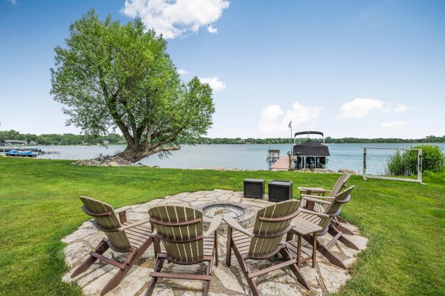 19363 E Tri Oak Circle NE, Wyoming, MN 55092