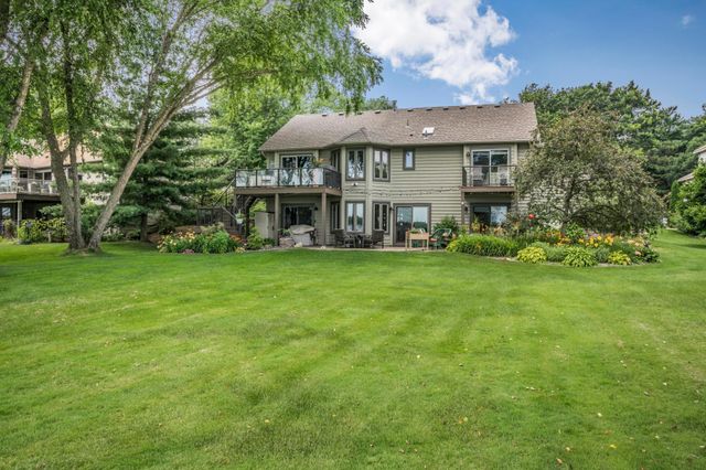 19363 E Tri Oak Circle NE, Wyoming, MN 55092