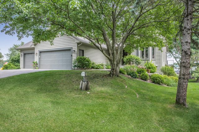 19363 E Tri Oak Circle NE, Wyoming, MN 55092