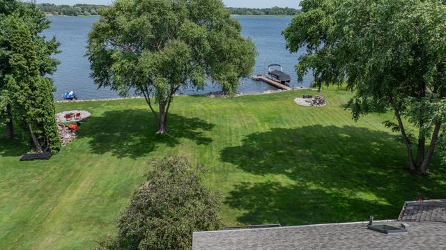 19363 E Tri Oak Circle NE, Wyoming, MN 55092