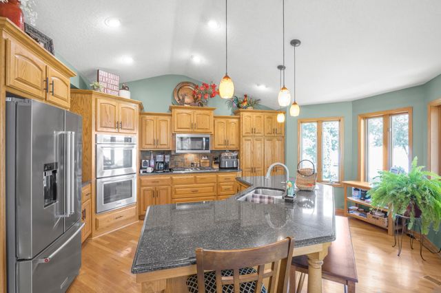 19363 E Tri Oak Circle NE, Wyoming, MN 55092