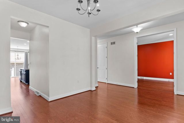 524 SHAW, Mechanicsburg, PA 17050