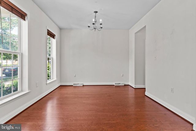 524 SHAW, Mechanicsburg, PA 17050
