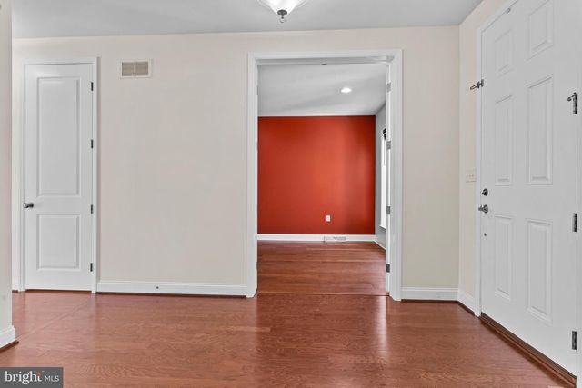 524 SHAW, Mechanicsburg, PA 17050