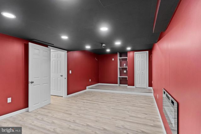 524 SHAW, Mechanicsburg, PA 17050