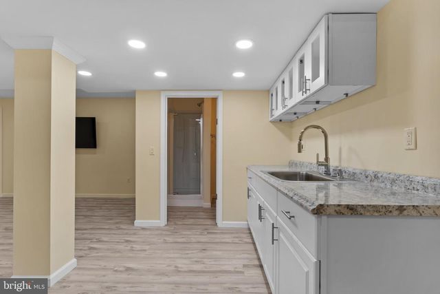 524 SHAW, Mechanicsburg, PA 17050