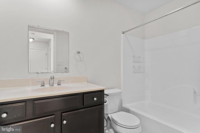 524 SHAW, Mechanicsburg, PA 17050