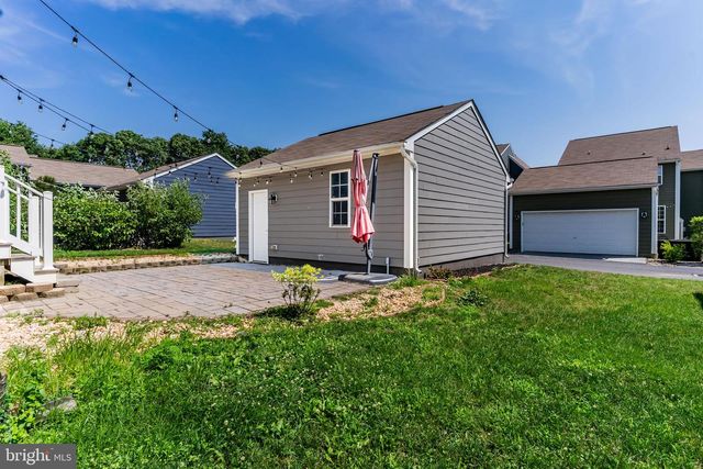 524 SHAW, Mechanicsburg, PA 17050