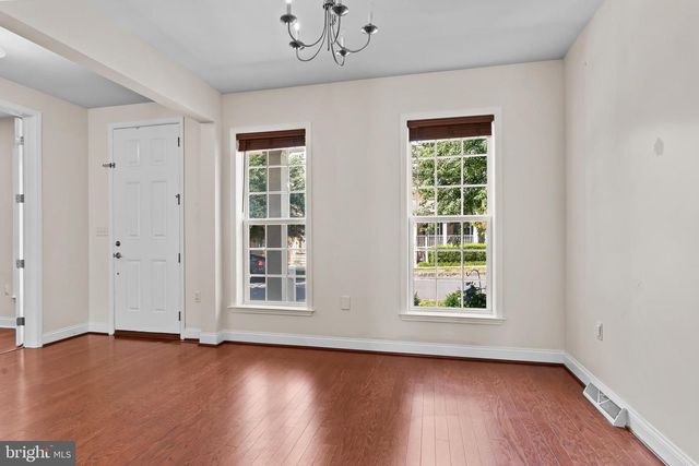 524 SHAW, Mechanicsburg, PA 17050