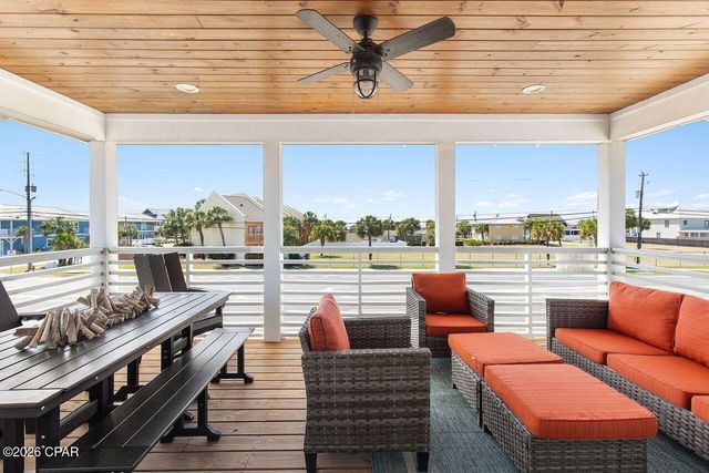 5522 Thomas Drive, Panama City, FL 32408