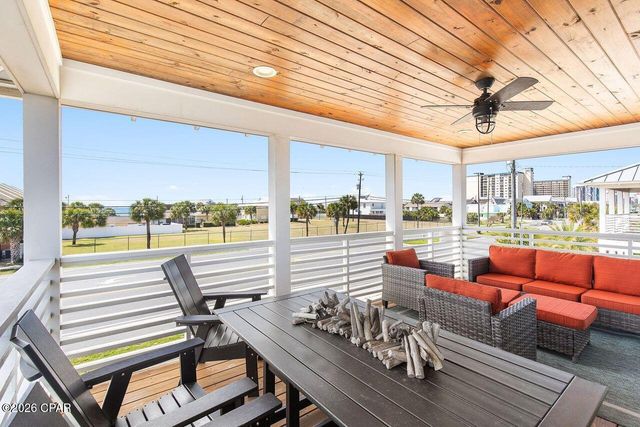 5522 Thomas Drive, Panama City, FL 32408