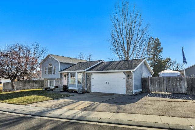 4689 W HELENIC LN, West Jordan, UT 84088