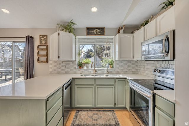 4689 W HELENIC LN, West Jordan, UT 84088