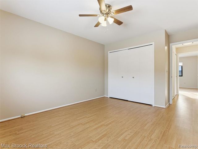 30748 Quinkert Street 1, Roseville, MI 48066