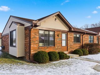 30748 Quinkert Street 1, Roseville, MI 48066