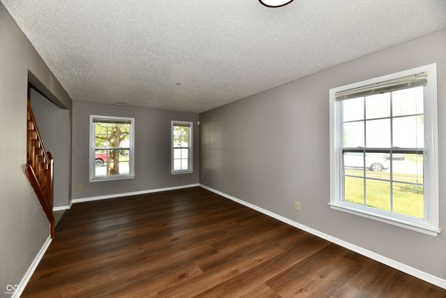 1377 Fortner Drive, Indianapolis, IN 46231