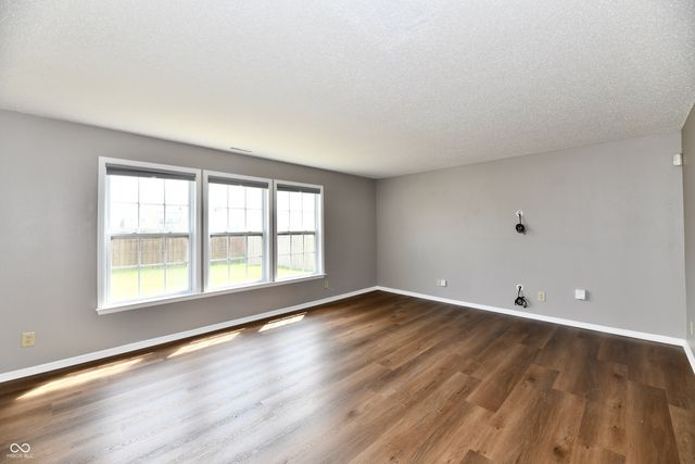 1377 Fortner Drive, Indianapolis, IN 46231