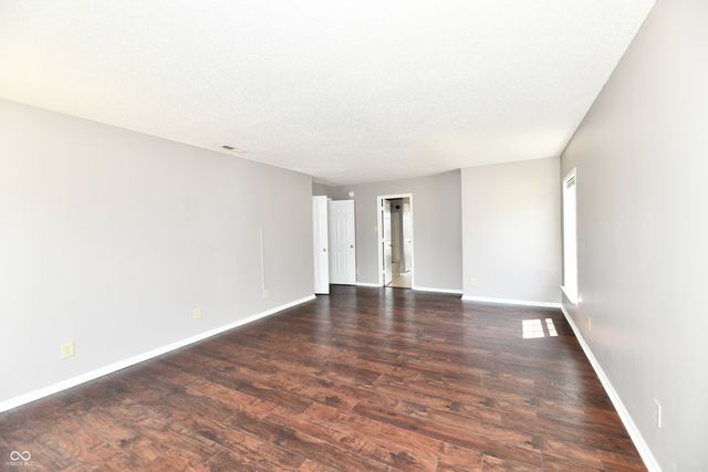 1377 Fortner Drive, Indianapolis, IN 46231