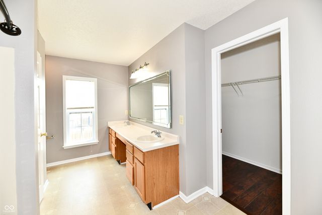 1377 Fortner Drive, Indianapolis, IN 46231