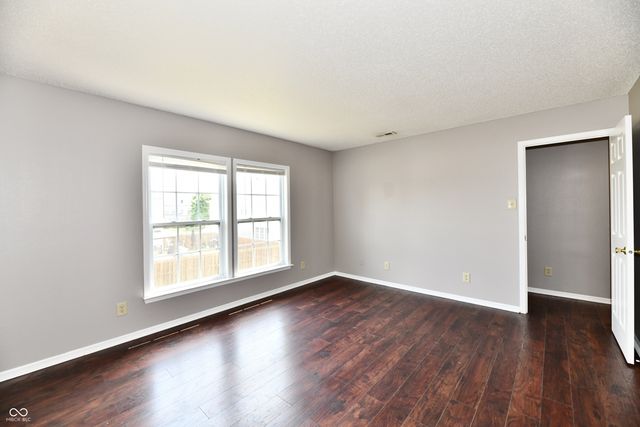1377 Fortner Drive, Indianapolis, IN 46231