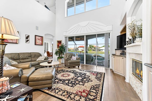 340 Newport Drive, Indialantic, FL 32903