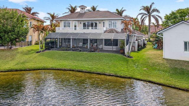 340 Newport Drive, Indialantic, FL 32903