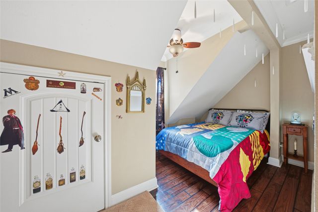 315 Admiral Drive, Gun Barrel City, TX 75156