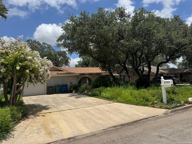 7303 GEORGE BURNS ST, San Antonio, TX 78240