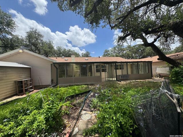 7303 GEORGE BURNS ST, San Antonio, TX 78240