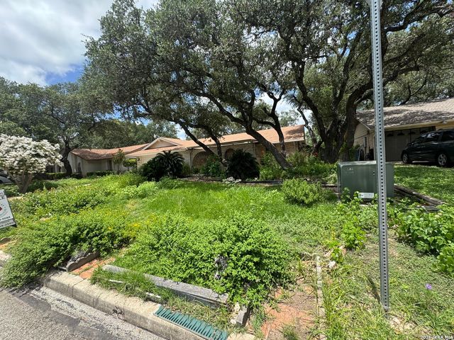7303 GEORGE BURNS ST, San Antonio, TX 78240