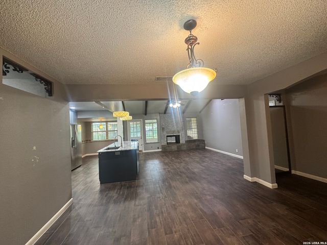 7303 GEORGE BURNS ST, San Antonio, TX 78240