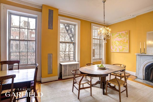 259 W 11TH Street, New York City, NY 10014