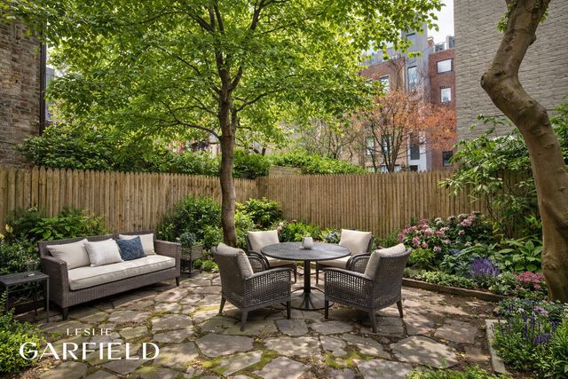 259 W 11TH Street, New York City, NY 10014