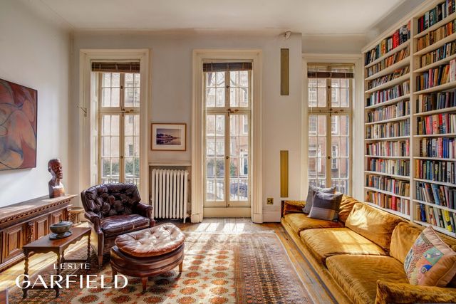 259 W 11TH Street, New York City, NY 10014