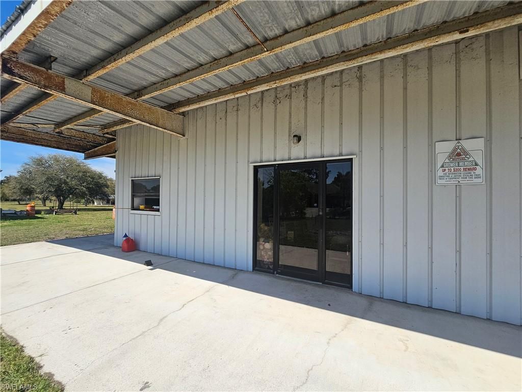 6830 Buckingham RD, FORT MYERS, FL 33905 — photo 3