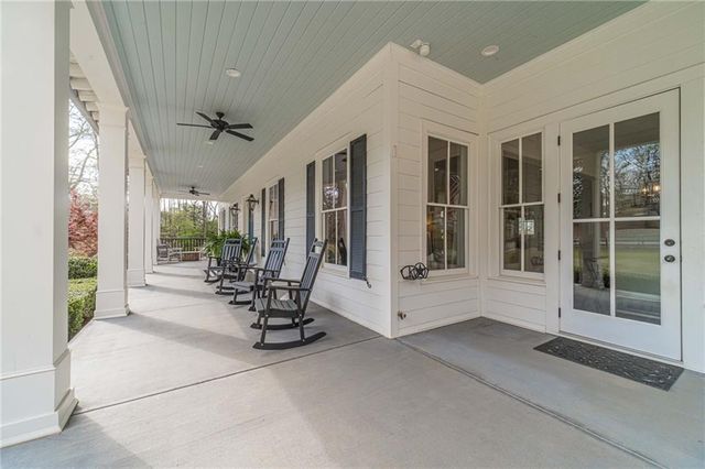 220 Audreys Way, Suwanee, GA 30024