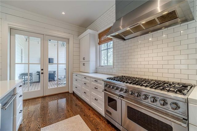 220 Audreys Way, Suwanee, GA 30024