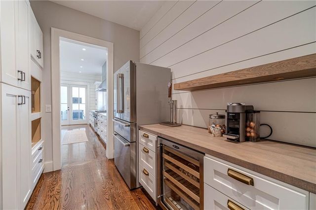 220 Audreys Way, Suwanee, GA 30024