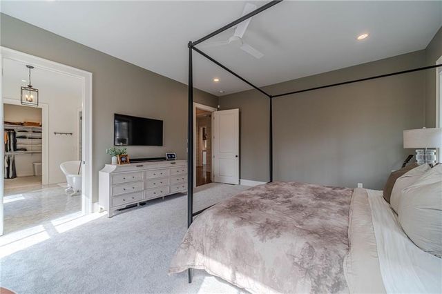 220 Audreys Way, Suwanee, GA 30024