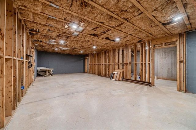 220 Audreys Way, Suwanee, GA 30024