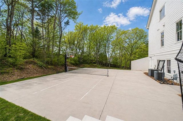220 Audreys Way, Suwanee, GA 30024