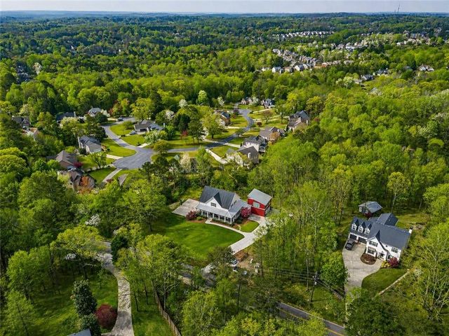 220 Audreys Way, Suwanee, GA 30024
