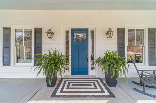 220 Audreys Way, Suwanee, GA 30024