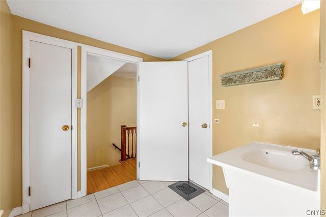 409 Dewitt Street, Syracuse, NY 13203